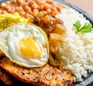 imagem do produto Frango grelhado acebolado com ovo