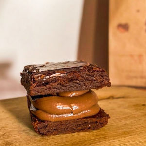 imagem do produto Sandubinha de brigadeiro cremoso