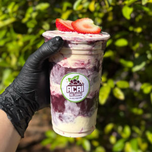 imagem do produto AÇAÍ DE MORANGO CRAVEJADO 🍓