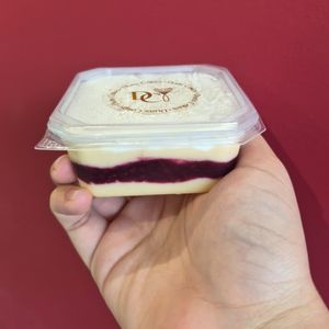 imagem do produto Ninho com Geleia de Frutas Vermelhas