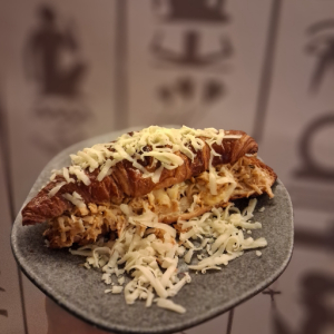 imagem do produto Croissant Frango com Mussarela 