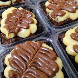 imagem do produto BROWNIE SUPREME NINHO E NUTELLA 