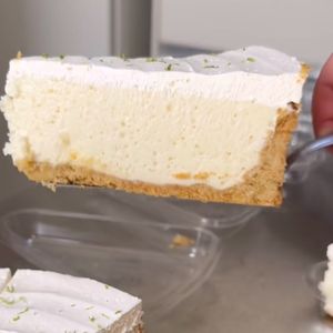 imagem do produto  TORTA DE LIMÃO 