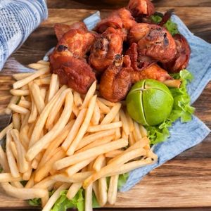 imagem do produto FRANGO À PASSARINHO/FRITAS