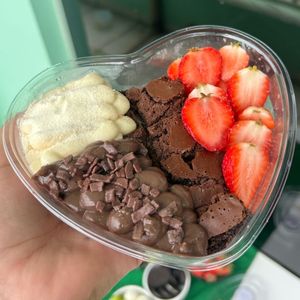 imagem do produto Porção de Brownie de Moranguinho - 250g