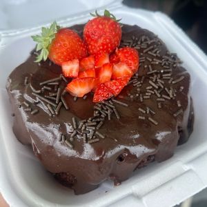 imagem do produto Bolo Vulcão Chocolatudo - 500g 