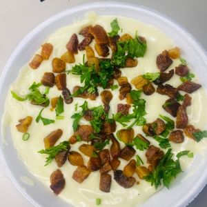 imagem do produto ESPECIAL 4 QUEIJOS E BACON 