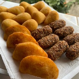 imagem do produto Combo 20 Mini Salgados Fritos 18g