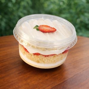 imagem do produto Bolo no pote de Morango 