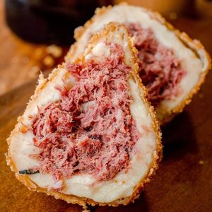 imagem do produto Coxinha carne seca