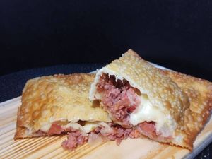 imagem do produto Pastel Calabresa Queijo