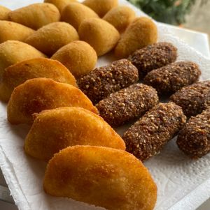 imagem do produto Combo 20 mini salgados fritos 18g