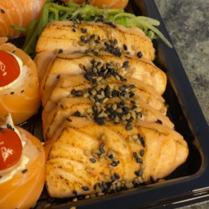 imagem do produto Sashimi maçaricado(5 unidades)