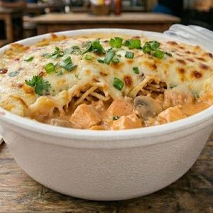 imagem do produto Strogonoff de frango +  guaracamp