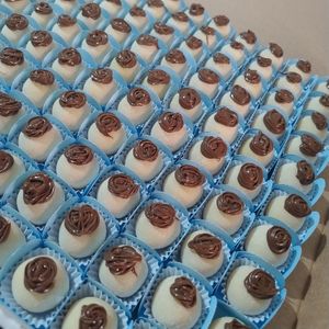 imagem do produto Cento de doces especiais