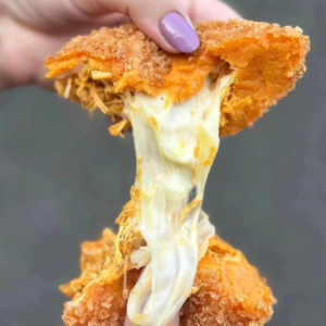 imagem do produto Coxinha de frango catupiry e mussarela
