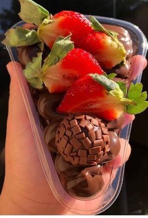 imagem do produto Fatia brigadeiro com morango
