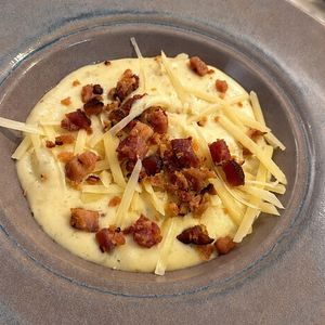 imagem do produto Caldo de batata com bacon e queijo mussarela 