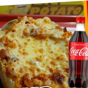 imagem do produto BATATA RECHEADA DE FRANGO E BACON + COCA 600 ML