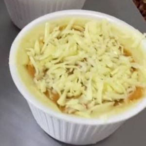 imagem do produto BATATA RECHEADA NO POTE DE STROGNOFF DE FRANGO