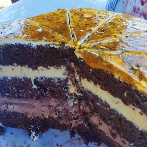 imagem do produto Fatia mousse de chocolate com brigadeiro de maracujá 