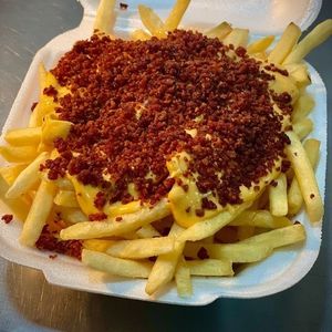 imagem do produto Fritas com Farofa de Bacon e Cheddar