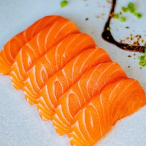 imagem do produto Sashimi Salmão - 6 unid