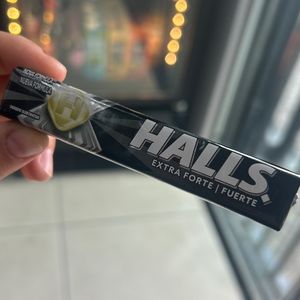 imagem do produto Halls Extra Forte 28g