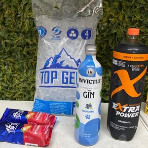 imagem do produto Combo Gin Invictus 900ml c/ Energético Extra Power 2L