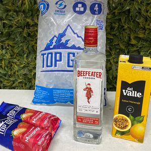 imagem do produto Combo Gin Beefeater Tradicional 750ml c/ Suco Dell Vale 1L