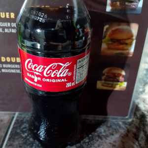 imagem do produto Coca cola 200ml