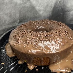 imagem do produto BOLO VULCÃO / CHOCOLATE COM CALDA DE BRIGADEIRO