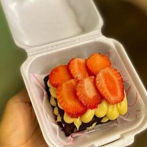 imagem do produto 🍓 FATIA DE MORANGO COM NINHO 