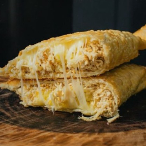 imagem do produto PASTEL FRANGO C/ CREAM CHEESE