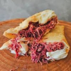 imagem do produto Pastel de Carne seca c/ Cream cheese 