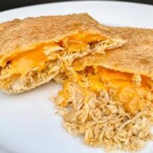 imagem do produto Pastel de Frango c/ Cheddar