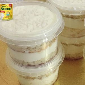 imagem do produto Mini bolo no pote ninho.