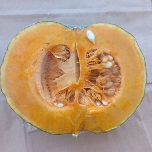imagem do produto Moranga cabotiá (metade)