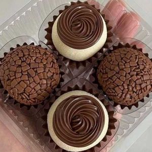 imagem do produto Caixa com 4 docinhos gourmet
