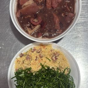 imagem do produto Porção de feijoada M