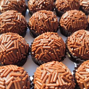 imagem do produto 25 Docinhos 1 sabor 