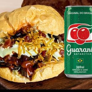 imagem do produto Combo Grego Premium + Guaraná 269ml