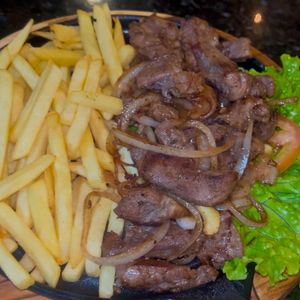 imagem do produto Picanha com Fritas acebolada