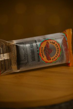 imagem do produto Paleta  Black e White  KINDER