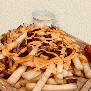 imagem do produto Batata Frita com Bacon e Cheddar 