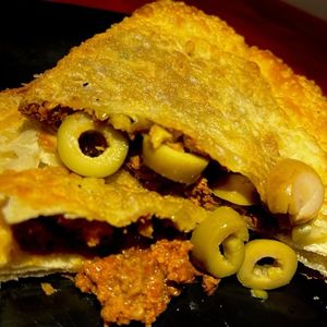 imagem do produto Pastel de Carne com Azeitona