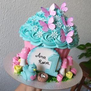 imagem do produto BOLO CUPCAKE GIGANTE