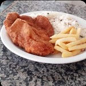 imagem do produto Frango à milanesa com baião e fritas