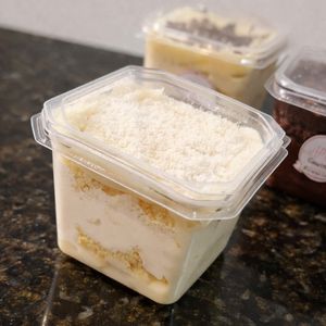 imagem do produto Bolo de pote - Massa branca e recheio de Ninho