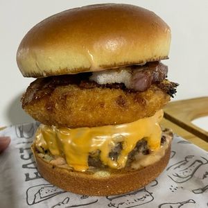 imagem do produto CREAM CHEESE BURGER